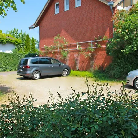 Haus Unter Den Linden *